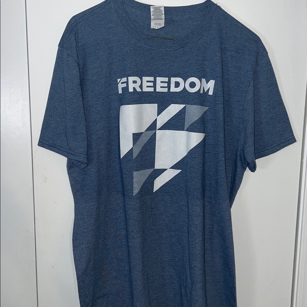 Gildan Softstyle Ring Spun Heather Blue Tee
LARGE